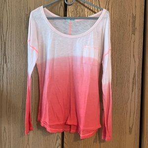 Maurice’s women’s medium scoop neck long sleeve.